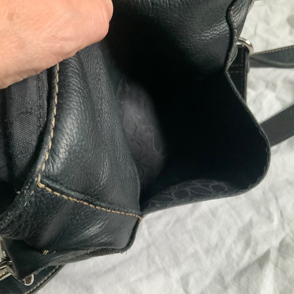 Black Leather Crossbody or Shoulder Bag by Fossil - Picture 9 of 13